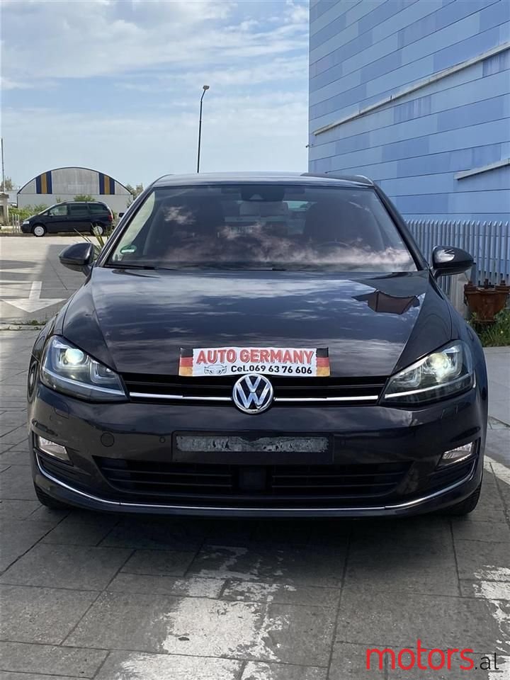 2016' Volkswagen Golf photo #1