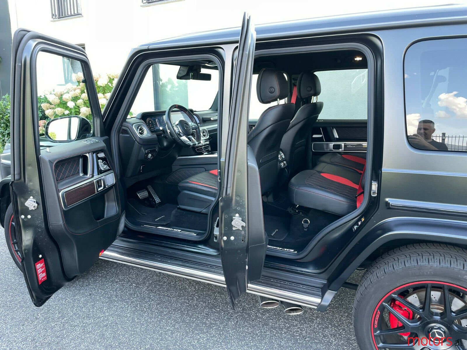 2019' Mercedes-Benz G 63 AMG photo #4