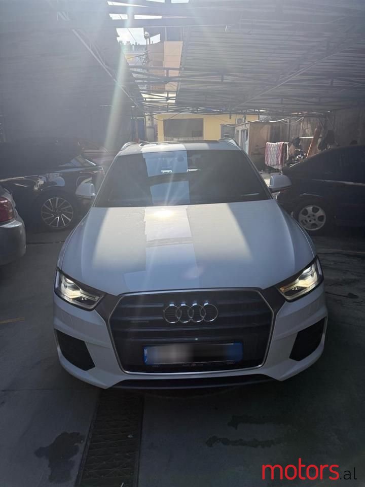 2016' Audi Q3 photo #5