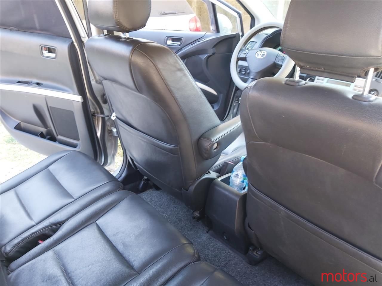 2007' Toyota Corolla Verso photo #4