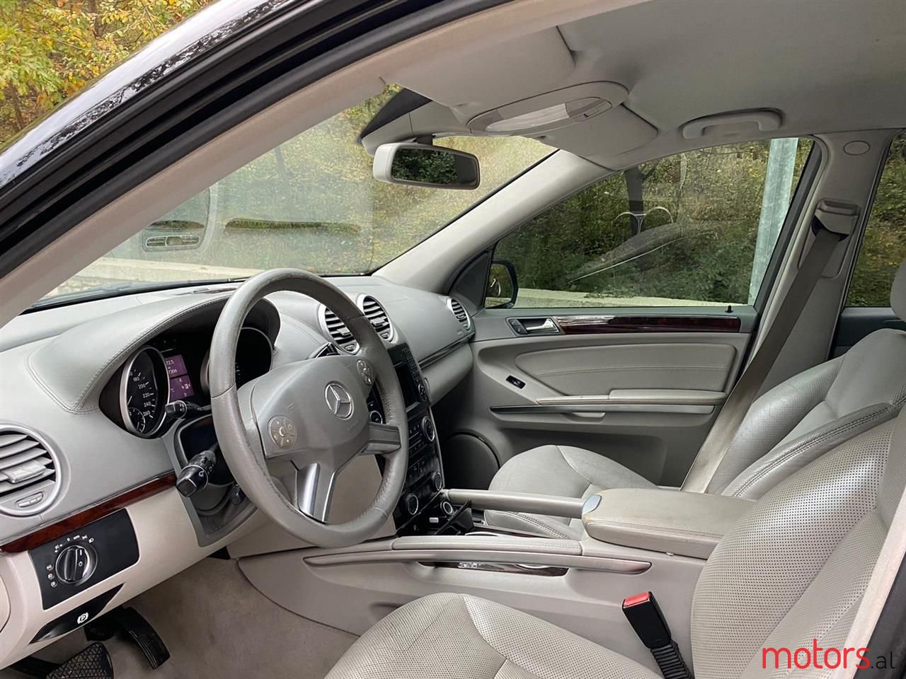 2008' Mercedes-Benz GL 500 photo #2