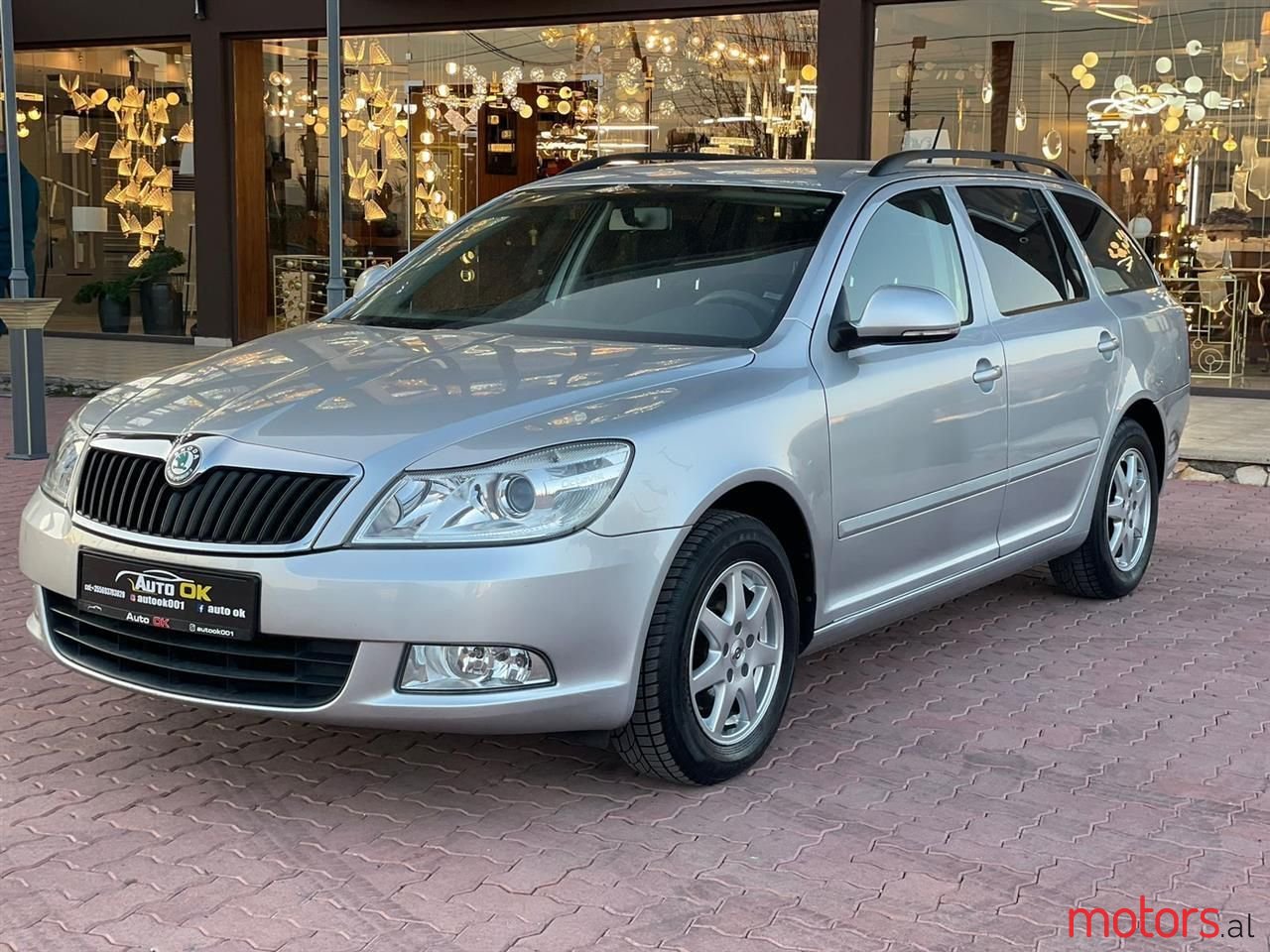 2011' Skoda Octavia photo #1