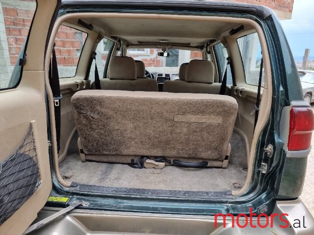 2001' Nissan Terrano photo #5