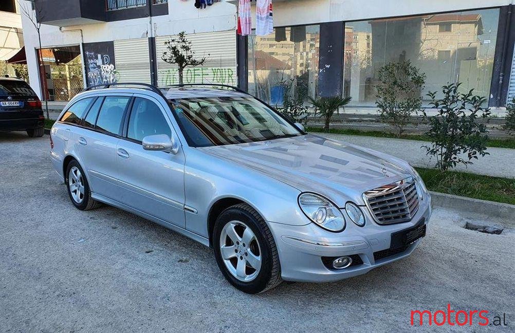 2006' Mercedes-Benz E 200 photo #1