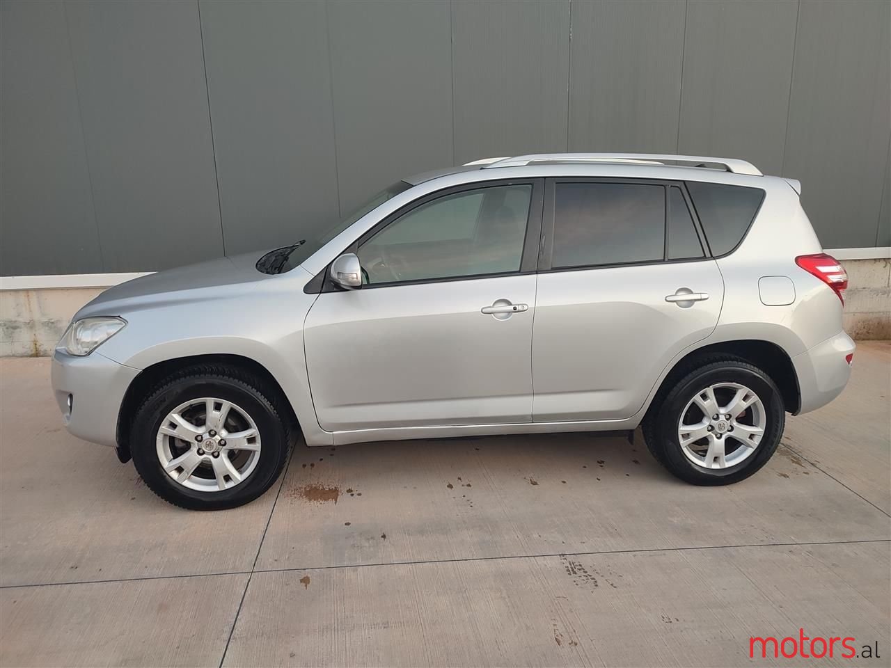 2009' Toyota RAV4 photo #3