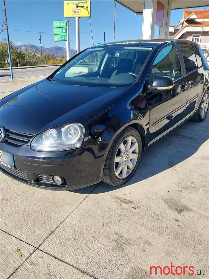 2006' Volkswagen Golf photo #2