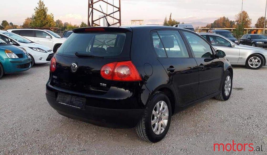 2007' Volkswagen Golf photo #3