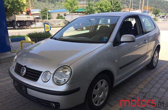 2003' Volkswagen Polo photo #1
