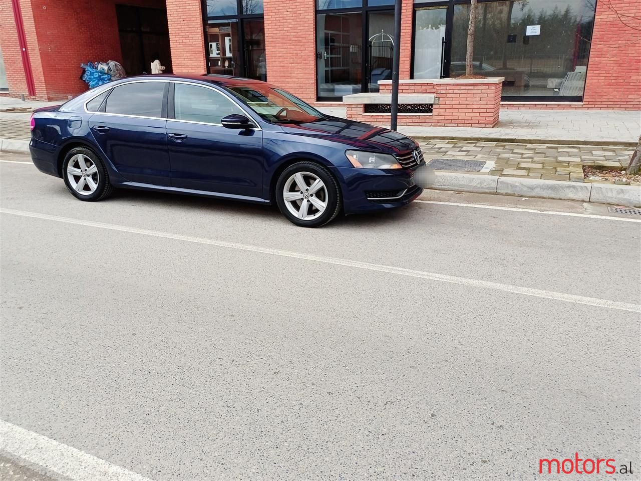 2013' Volkswagen Passat photo #1