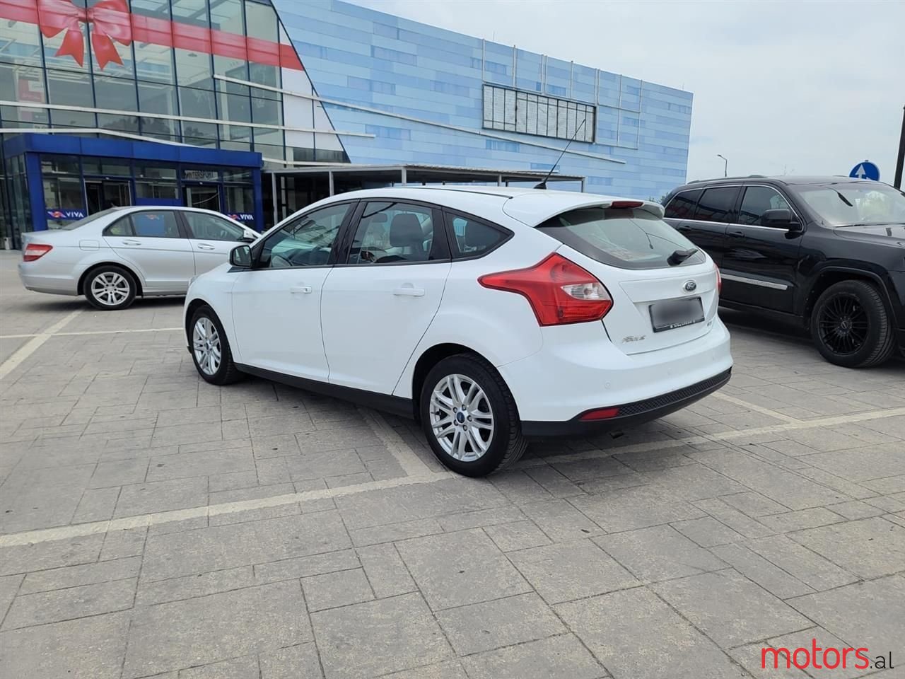 2012' Ford Focus photo #2