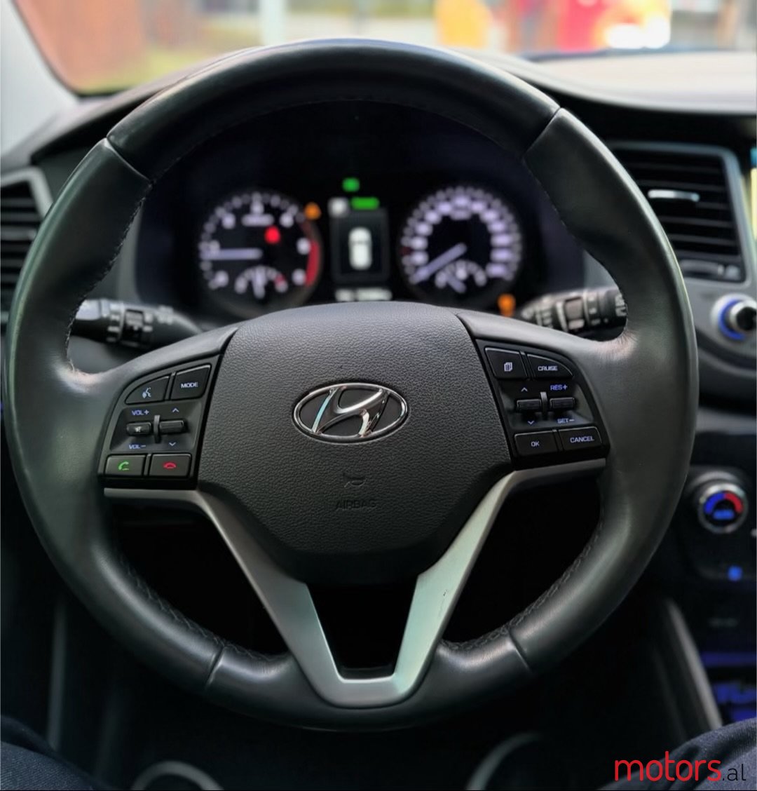 2015' Hyundai Tucson photo #7