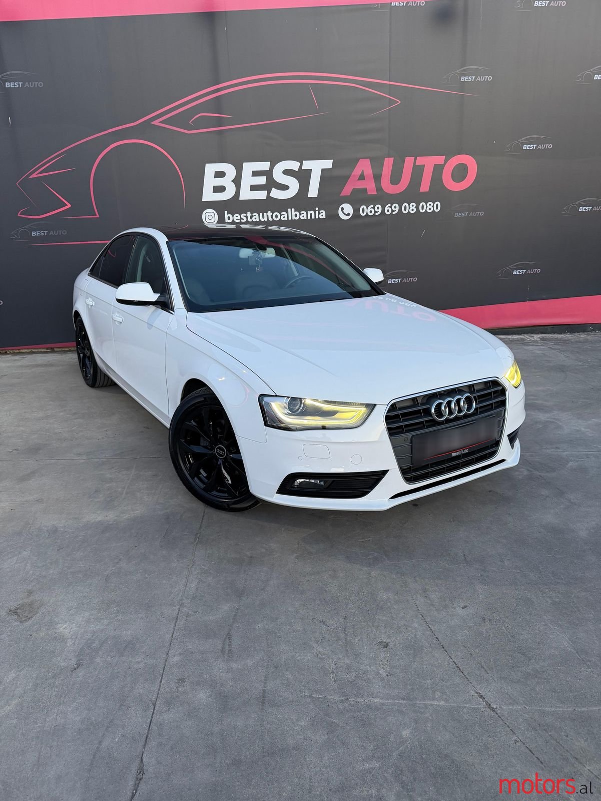 2014' Audi A4 photo #1