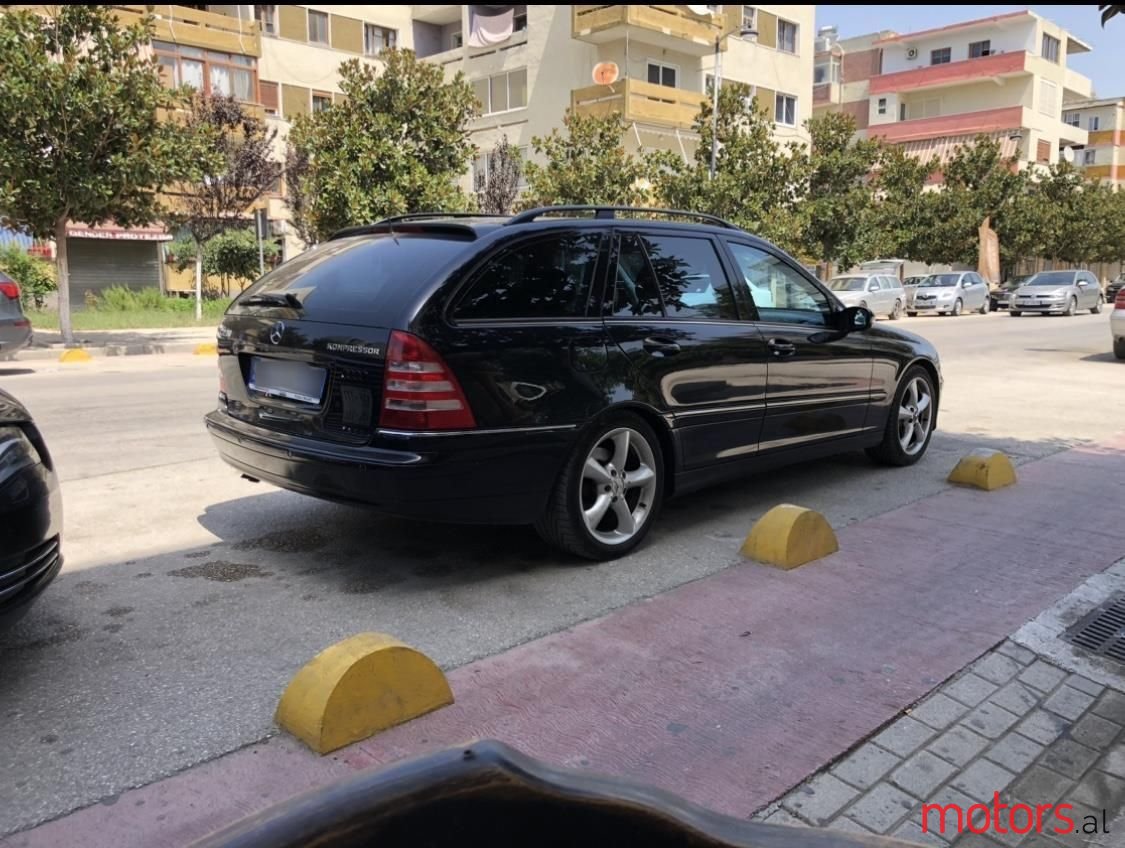 2005' Mercedes-Benz C 230 photo #1