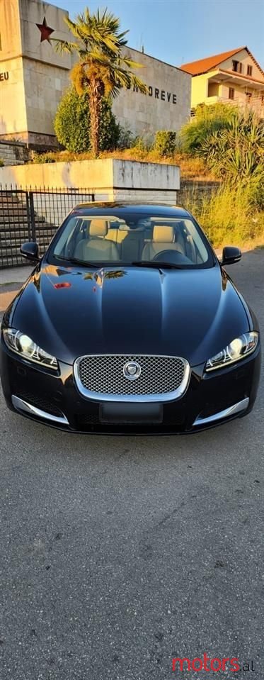 2012' Jaguar XF photo #1