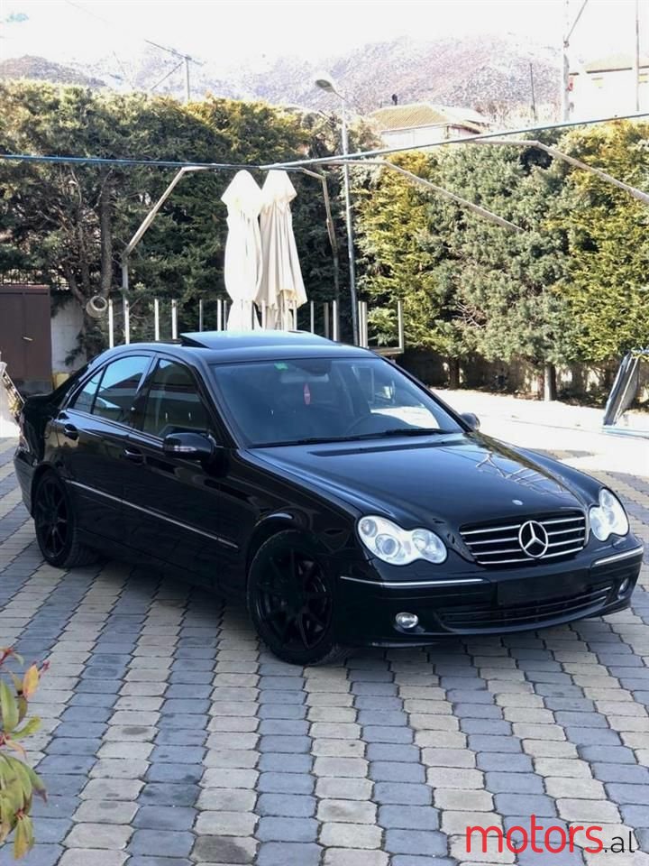 2005' Mercedes-Benz C 230 photo #4