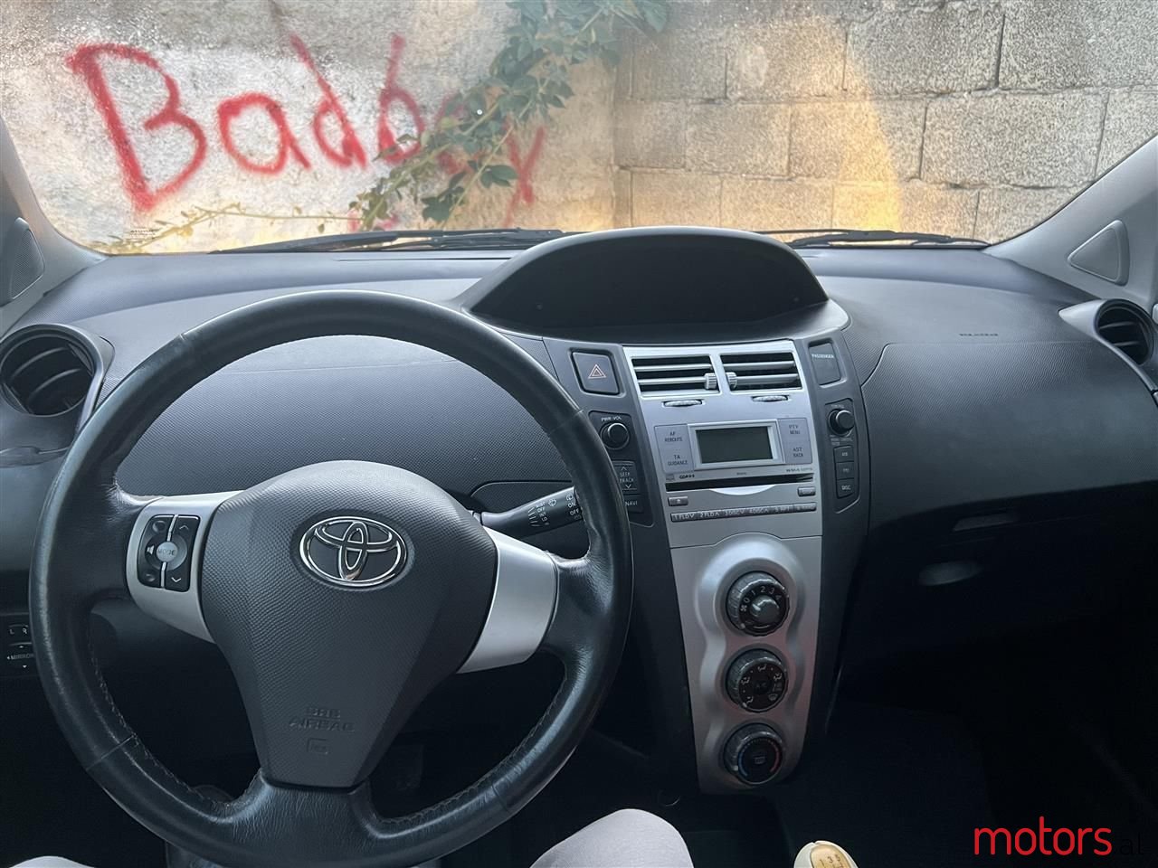 2006' Toyota Yaris photo #4