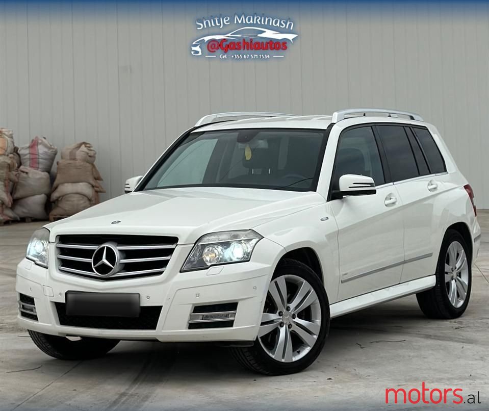2010' Mercedes-Benz GLK 220 photo #3