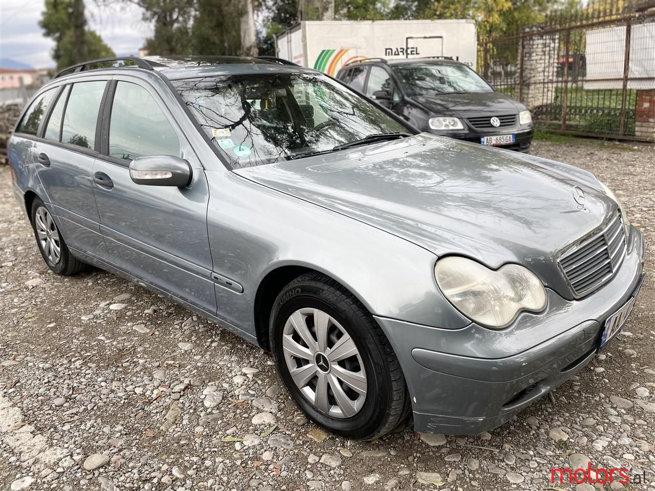 2005' Mercedes-Benz C 220 photo #2