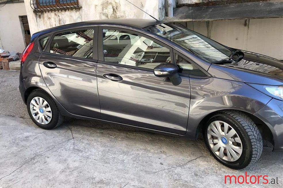 2010' Ford Fiesta photo #1