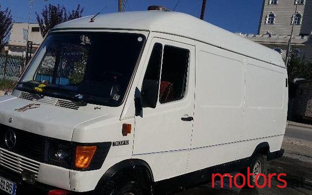 1983' Mercedes-Benz photo #1