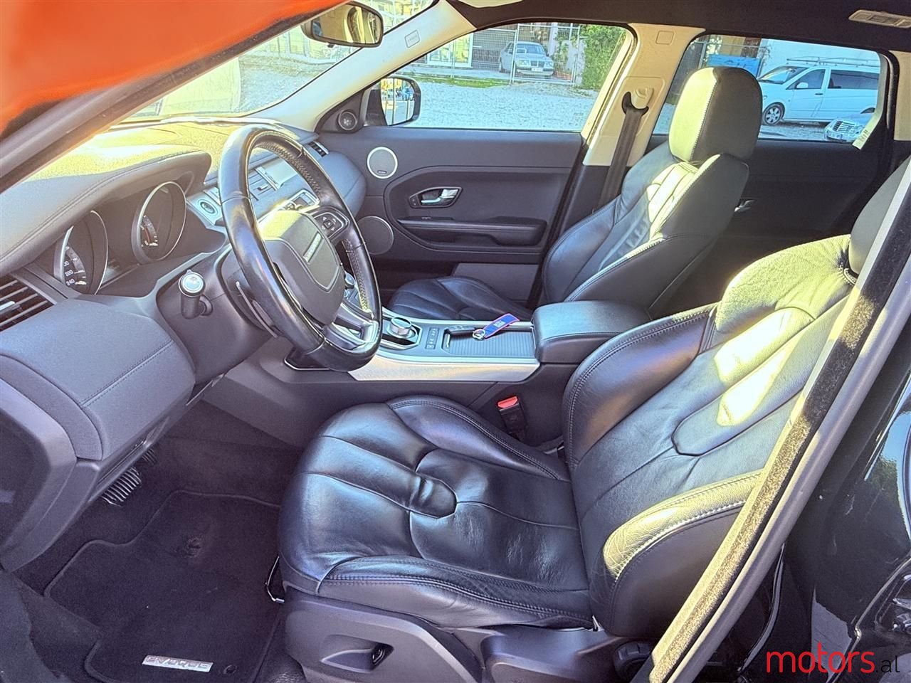 2012' Land Rover Range Rover Evoque photo #6