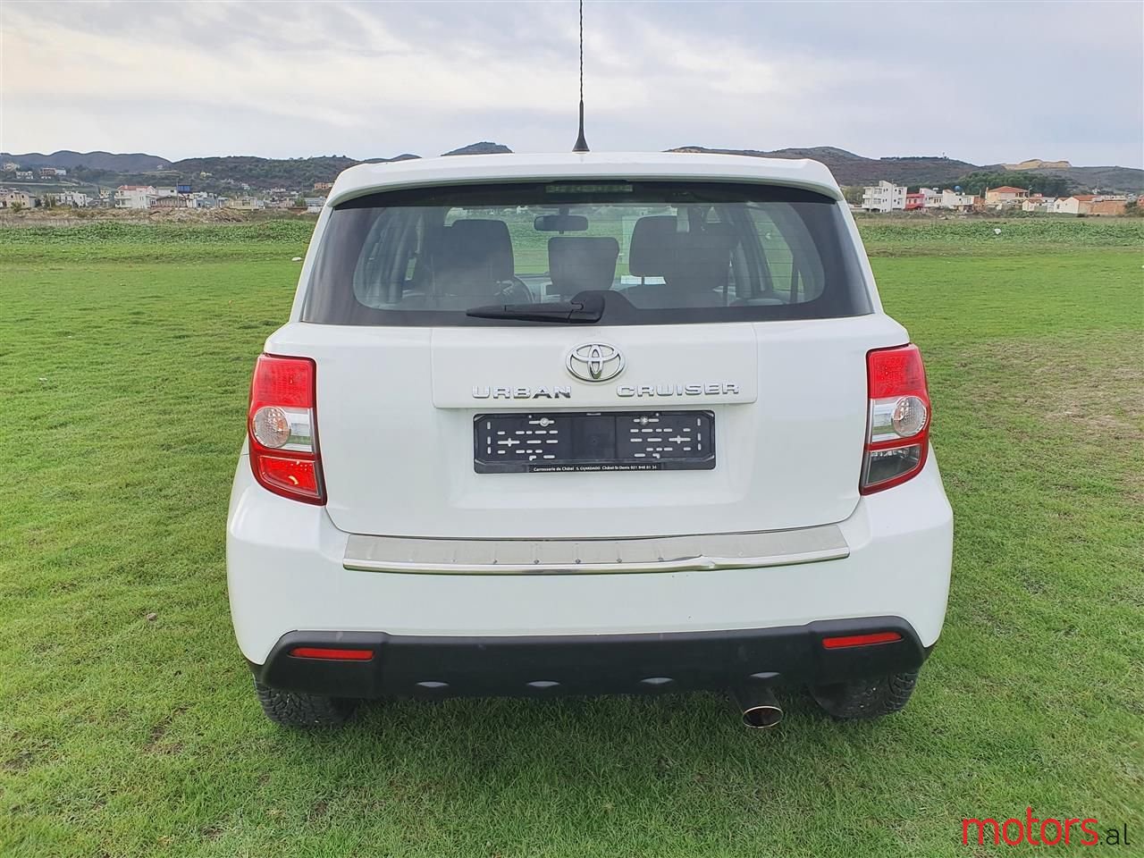 2011' Toyota Urban Cruiser photo #6