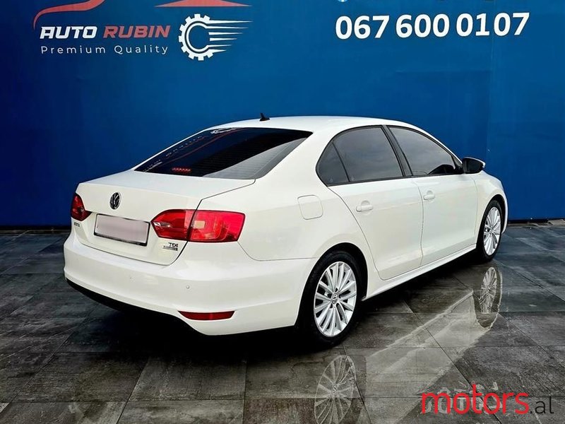 2013' Volkswagen Jetta photo #6