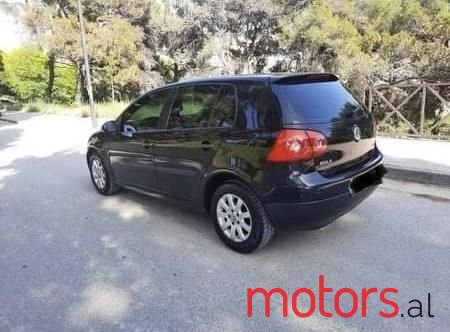 2005' Volkswagen Golf photo #5