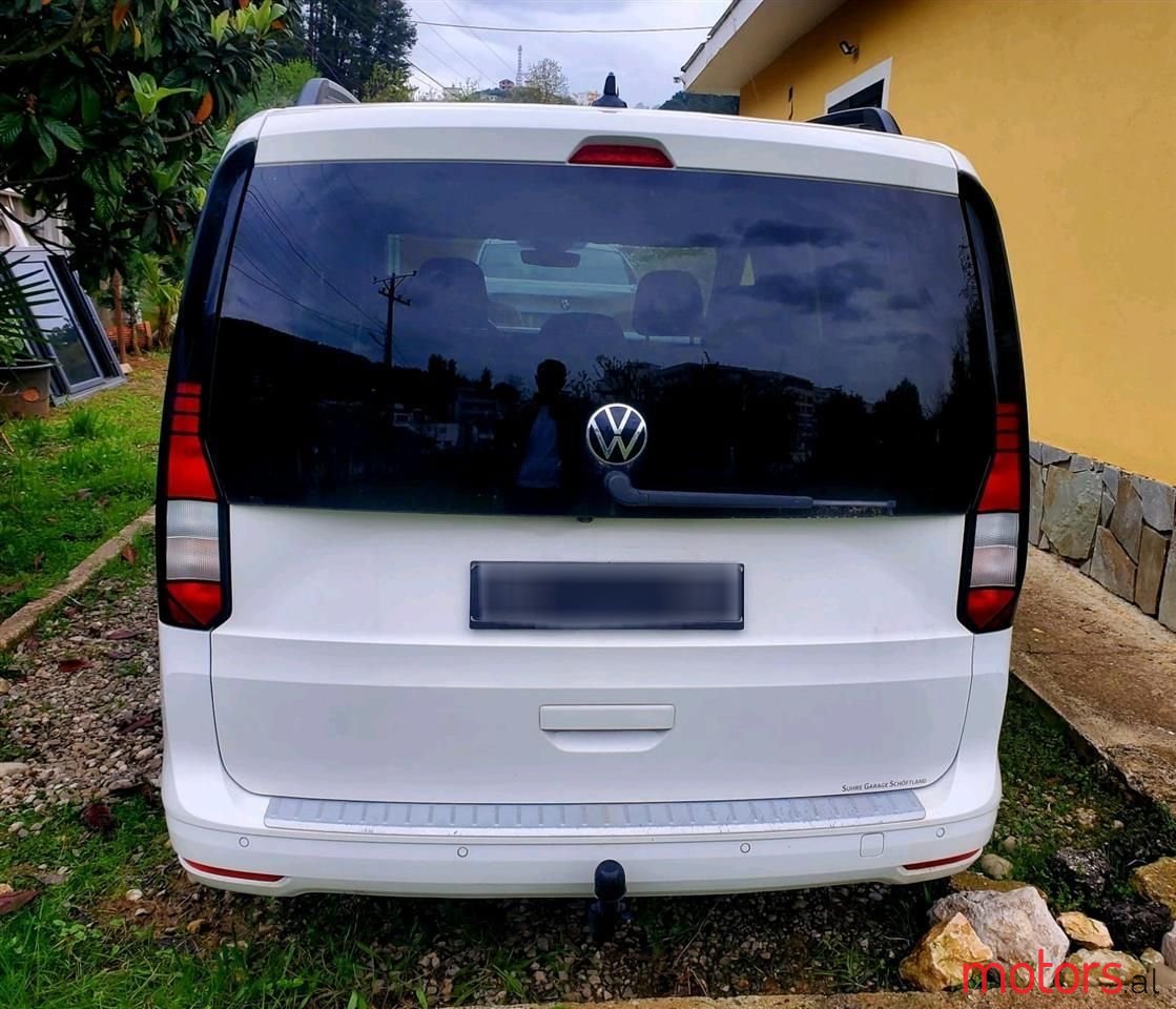 2022' Volkswagen Caddy photo #6