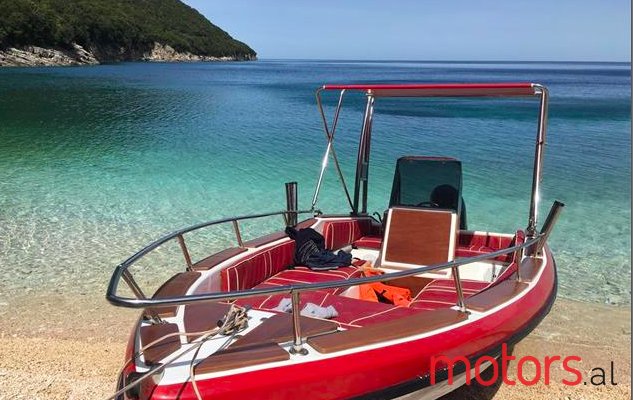 2011' Yamaha Impact 45 photo #1