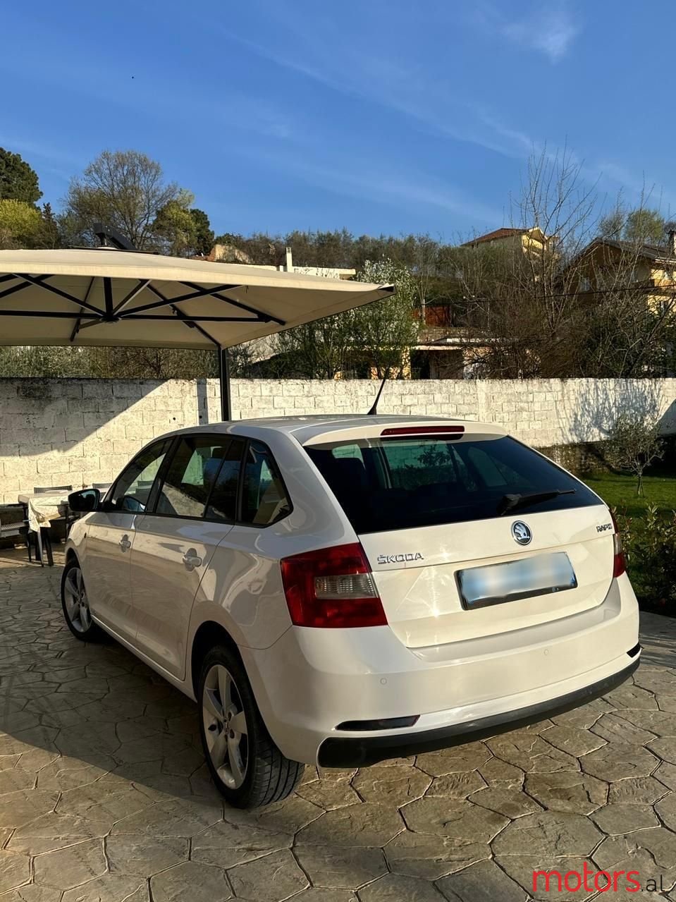 2014' Skoda Rapid photo #3
