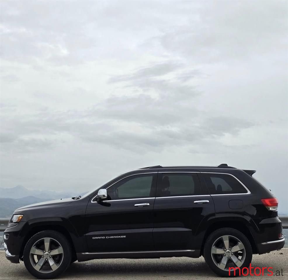 2015' Jeep Grand Cherokee photo #6
