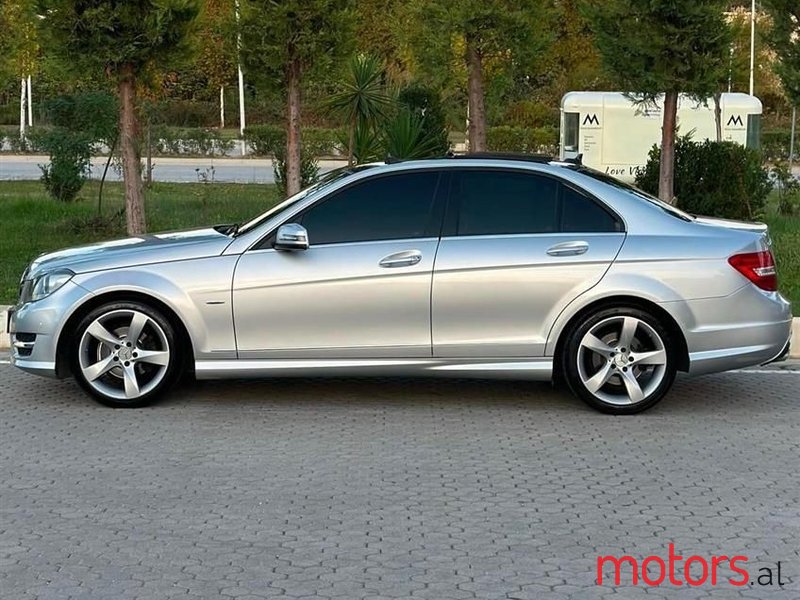 2014' Mercedes-Benz C 220 photo #1