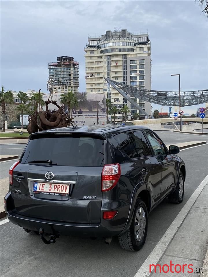 2009' Toyota RAV4 photo #1