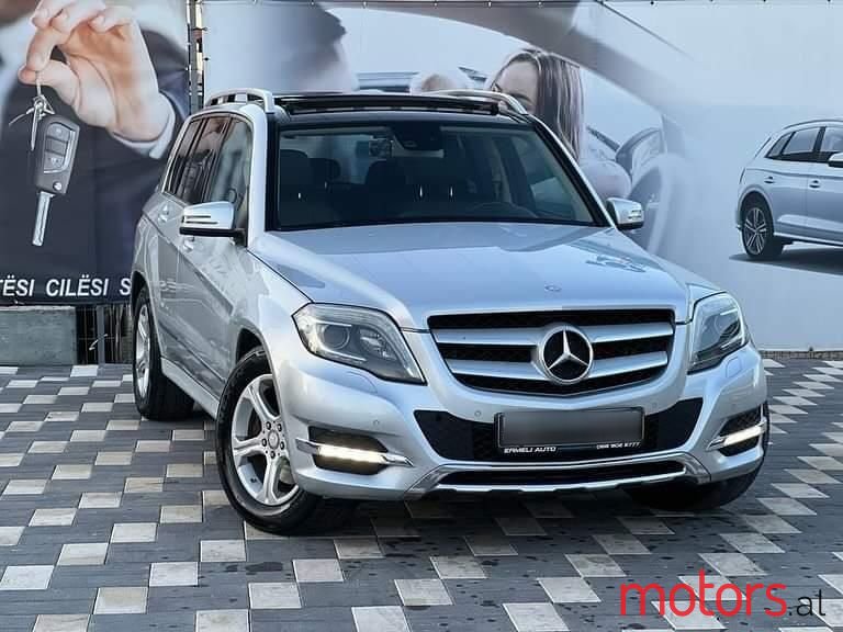 2013' Mercedes-Benz GLK 220 photo #3