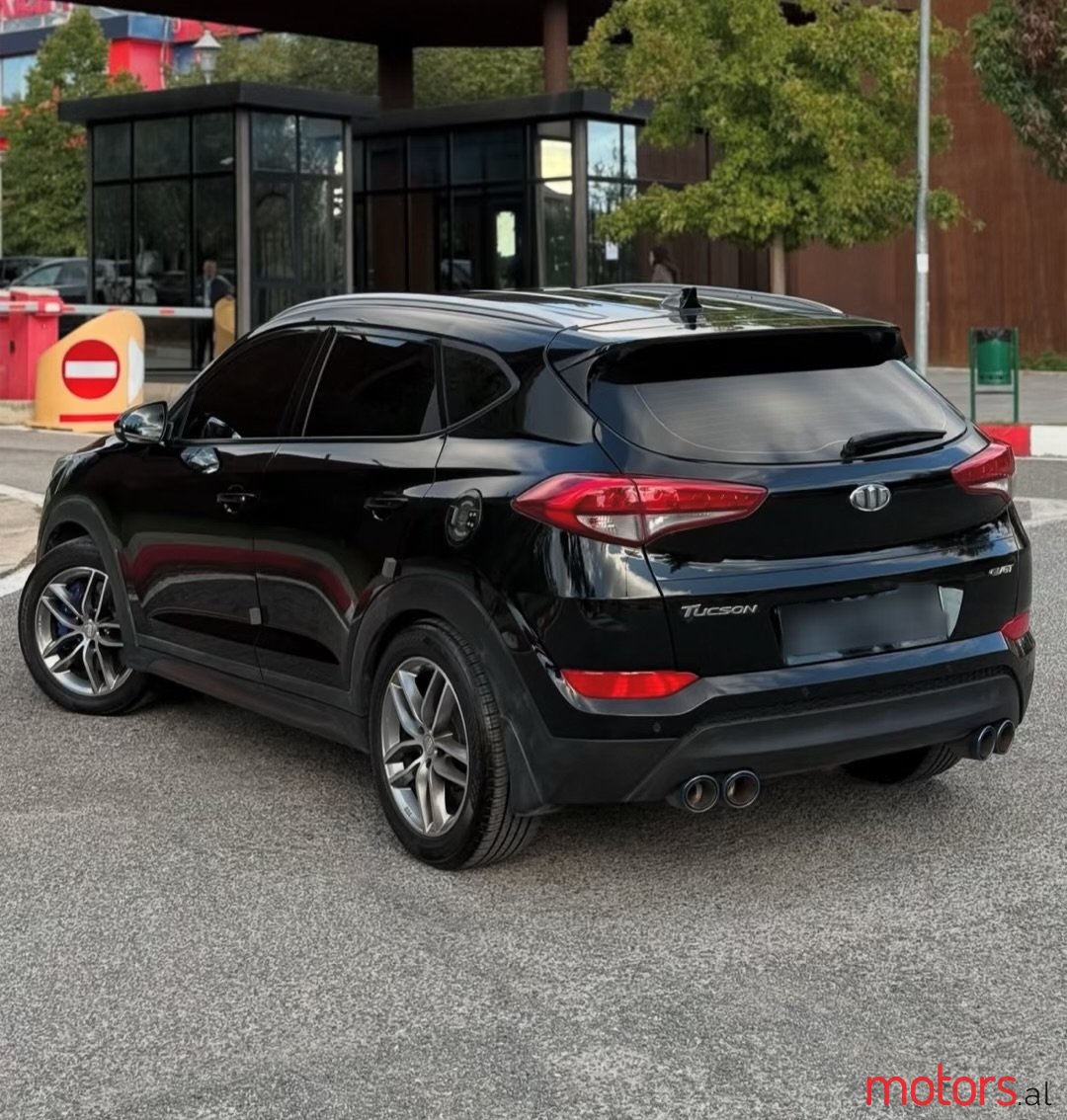 2015' Hyundai Tucson photo #3