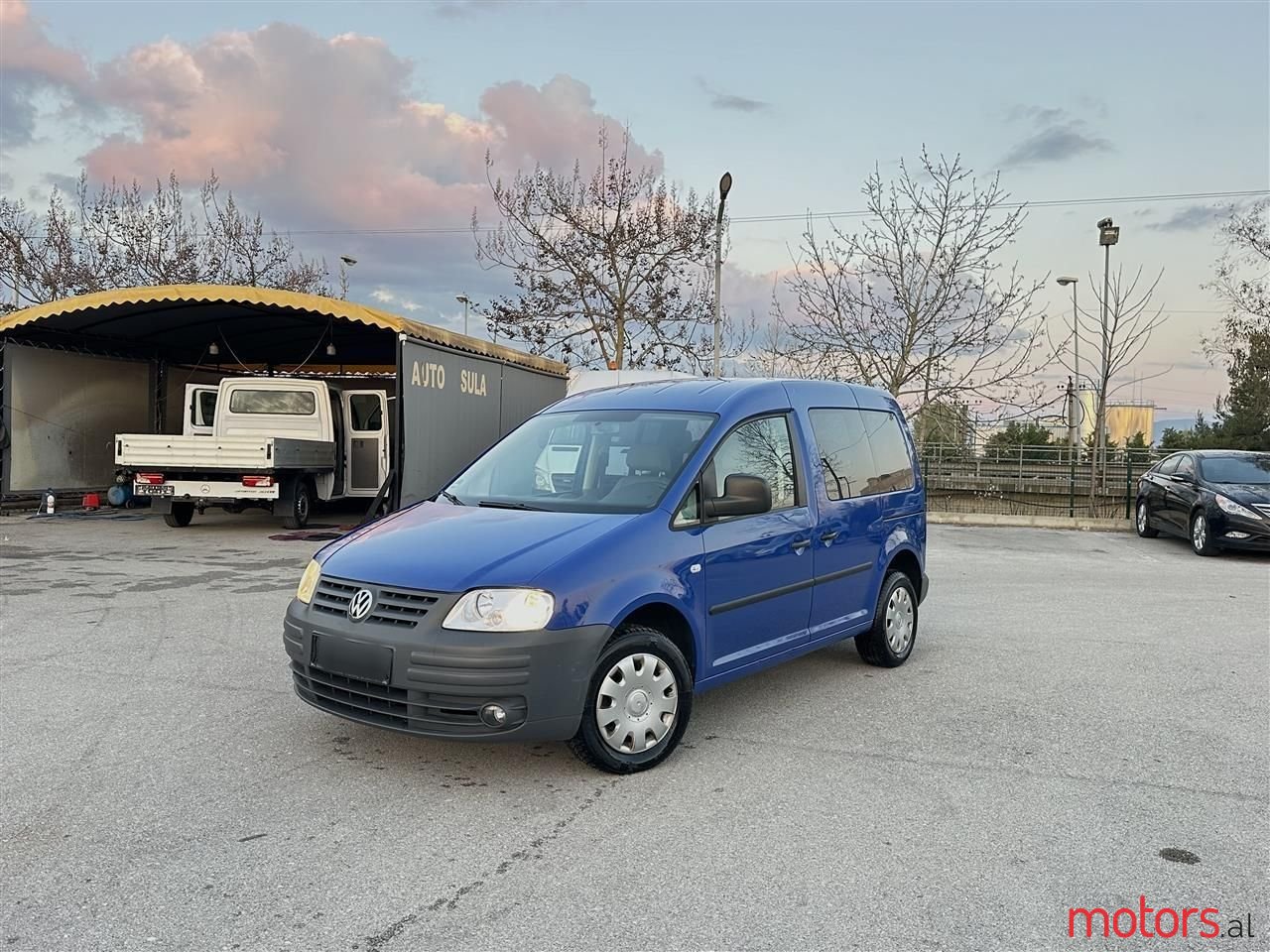 2006' Volkswagen Caddy photo #4