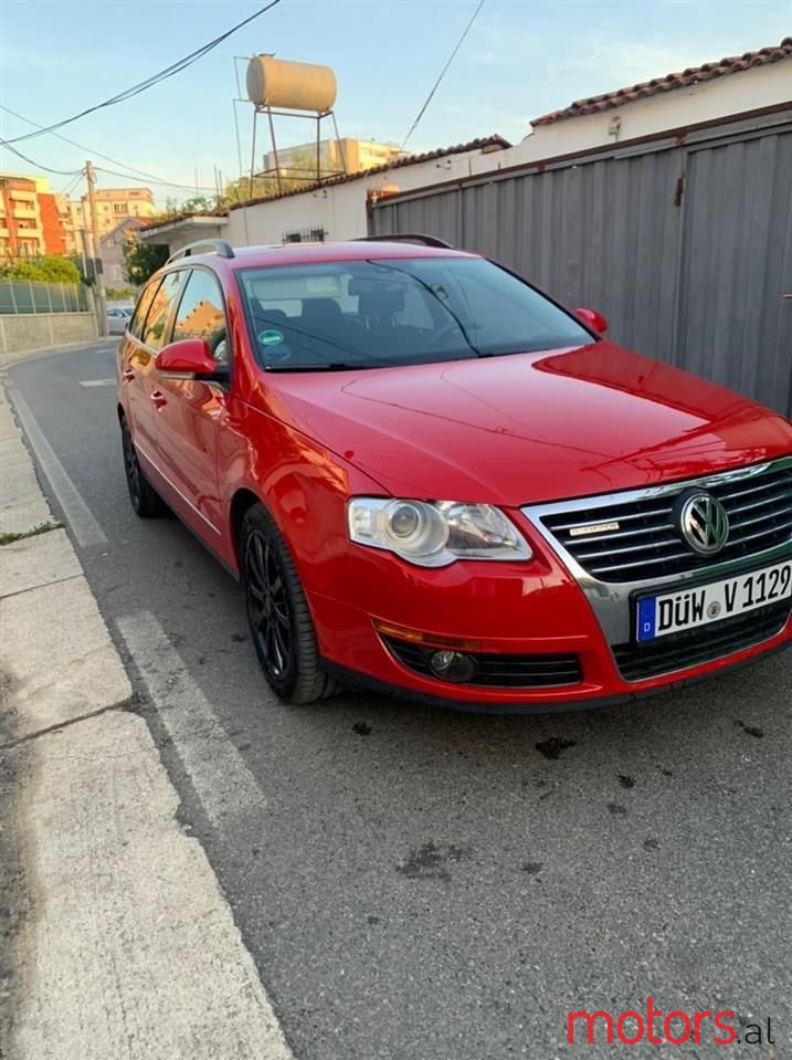 2008' Volkswagen Passat photo #5