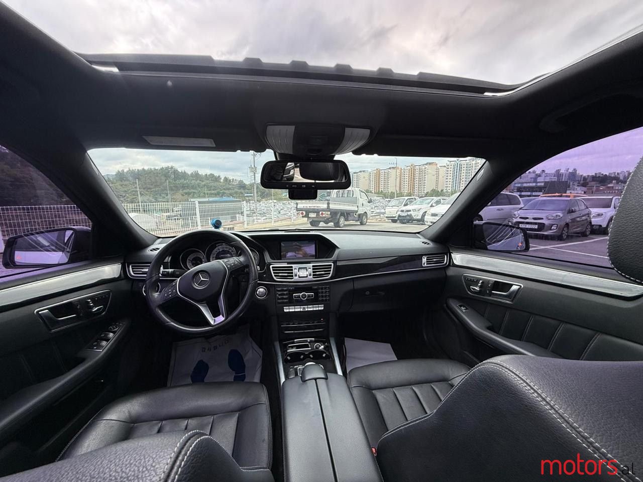 2015' Mercedes-Benz E 220 photo #4