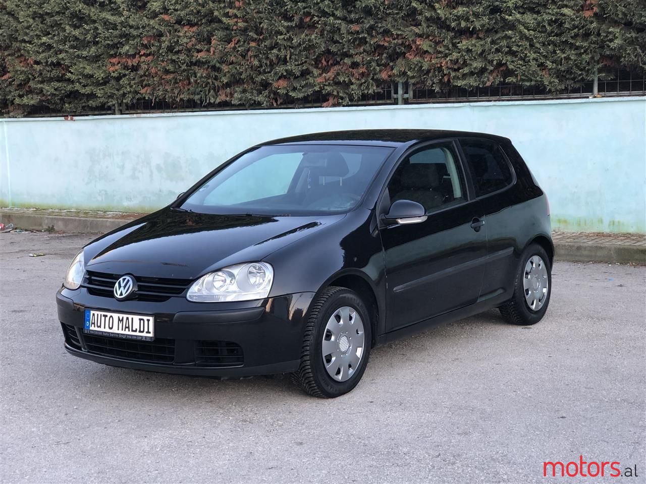 2006' Volkswagen Golf photo #1