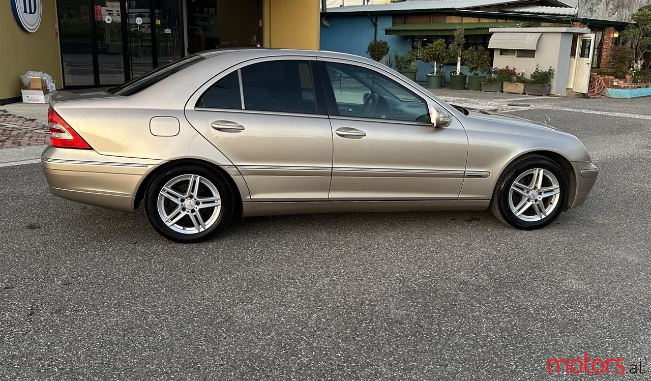 2002' Mercedes-Benz C 200 photo #5