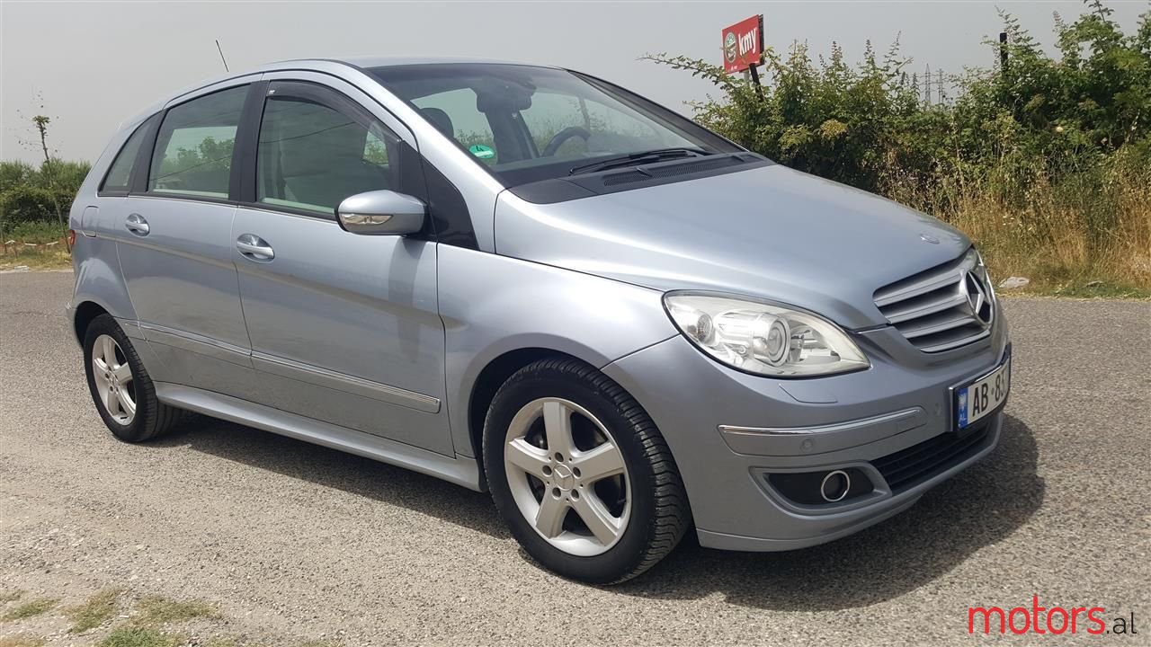 2006' Mercedes-Benz C 200 photo #4