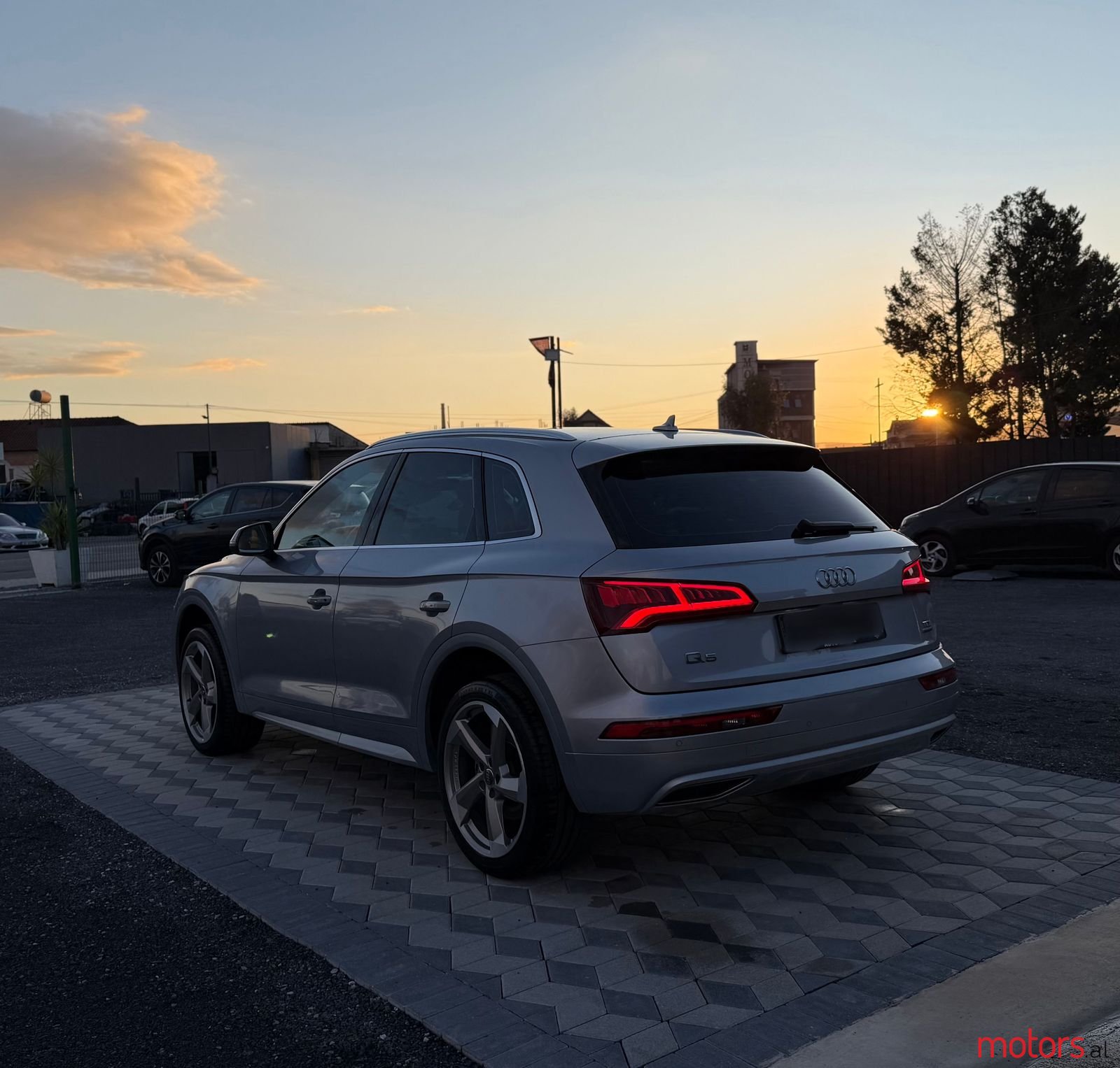 2018' Audi Q5 photo #5