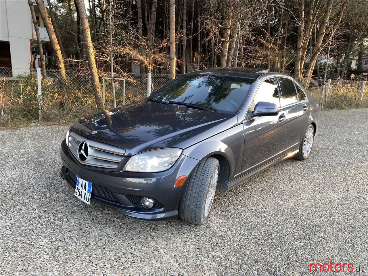 2009' Mercedes-Benz C 300 photo #1