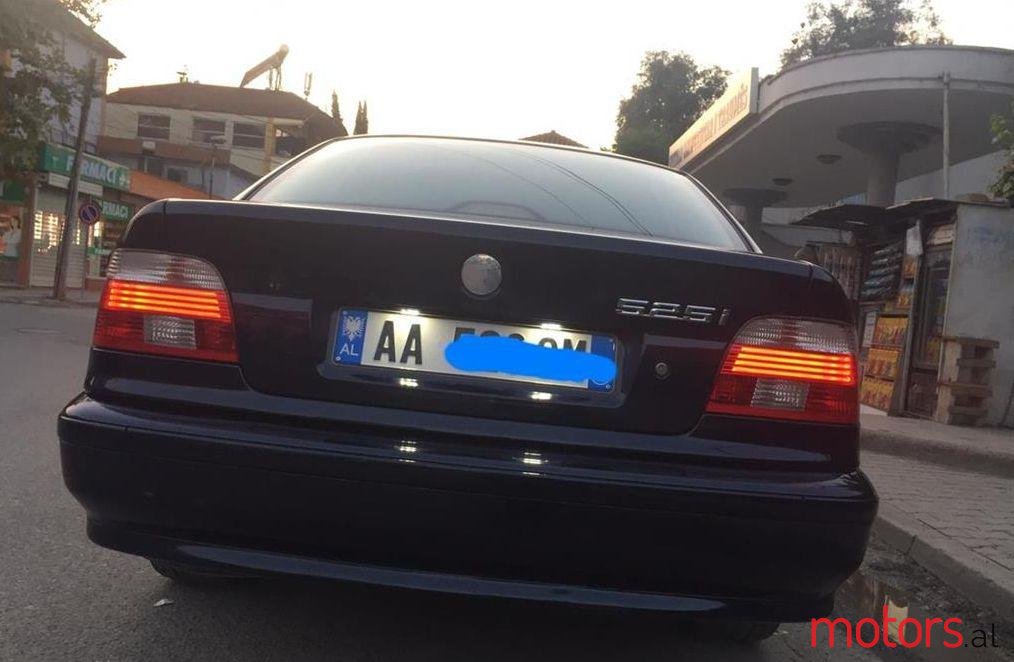 2001' BMW 525 photo #1
