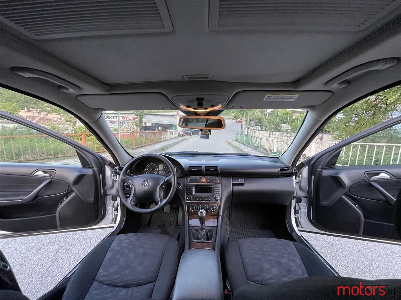 2005' Mercedes-Benz C 180 photo #5