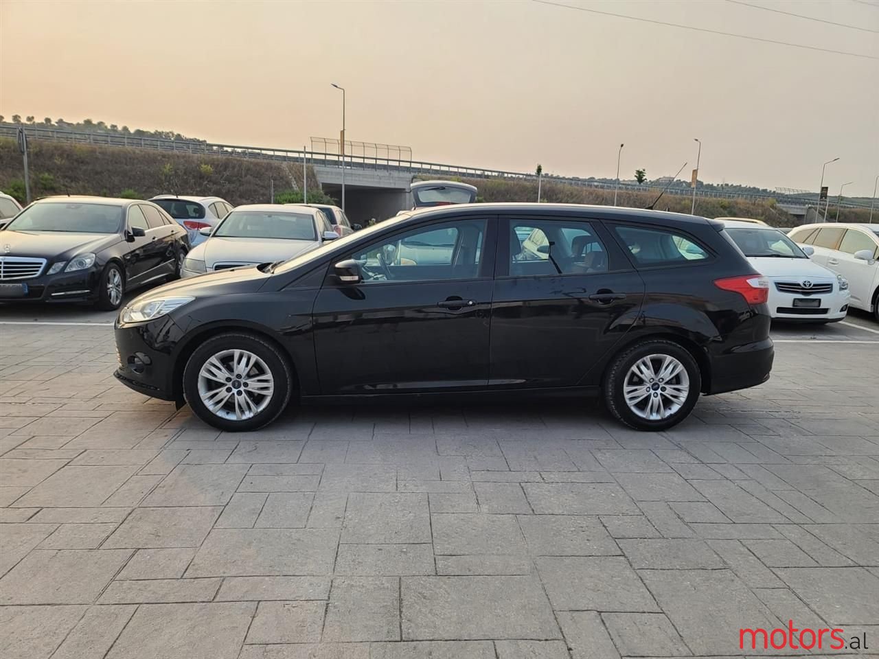 2012' Ford Focus photo #4