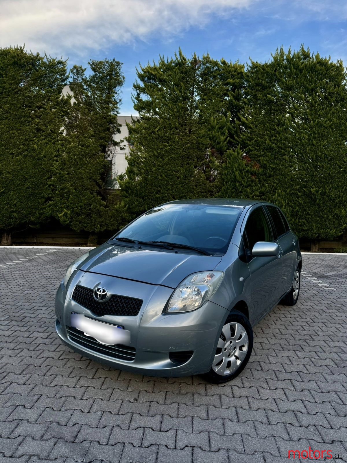 2007' Toyota Yaris photo #2