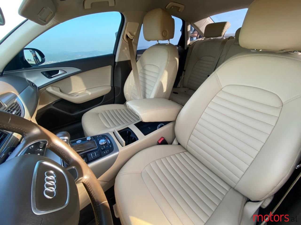 2011' Audi A6 photo #4