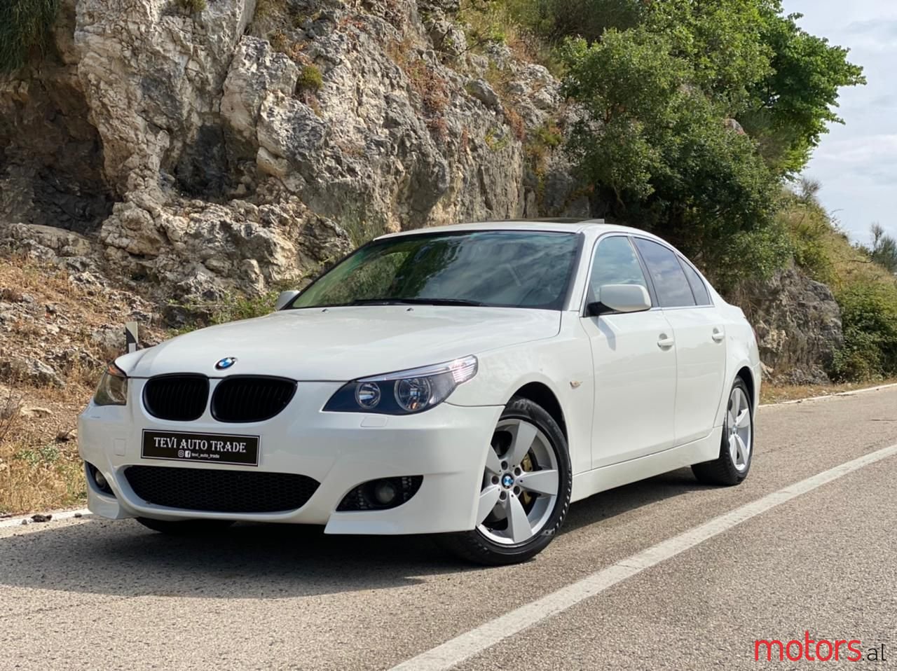 2007' BMW 525 photo #3